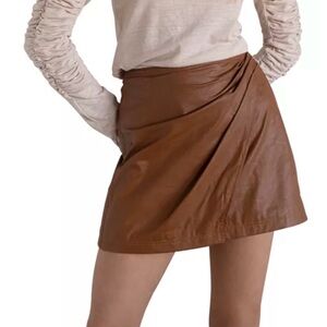 Free People “Fake Out” Faux Leather Brown Mini Skirt Size 6